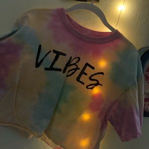 Vintage hippie tie dye cropped shirt